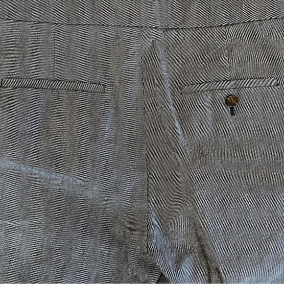 J. Crew Straight Leg Cropped Slacks - Size 6 - Picture 6 of 10